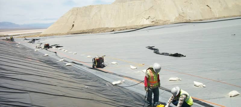 Installing a Geomembrane